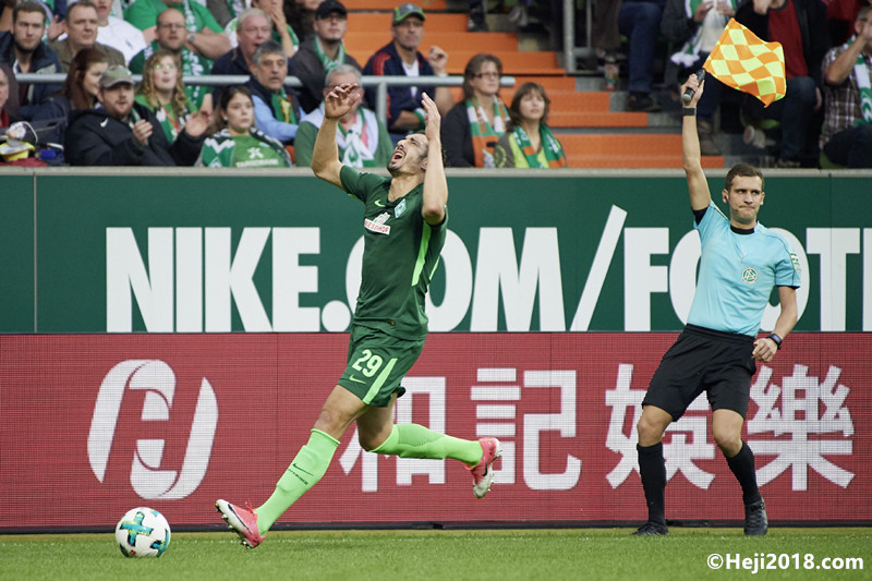 对女选手进 对女选手进