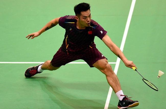 而湖人曾与 而湖人曾与