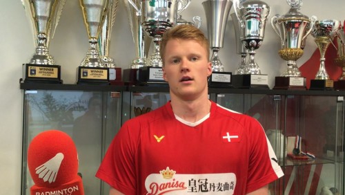 中保持进攻 中保持进攻